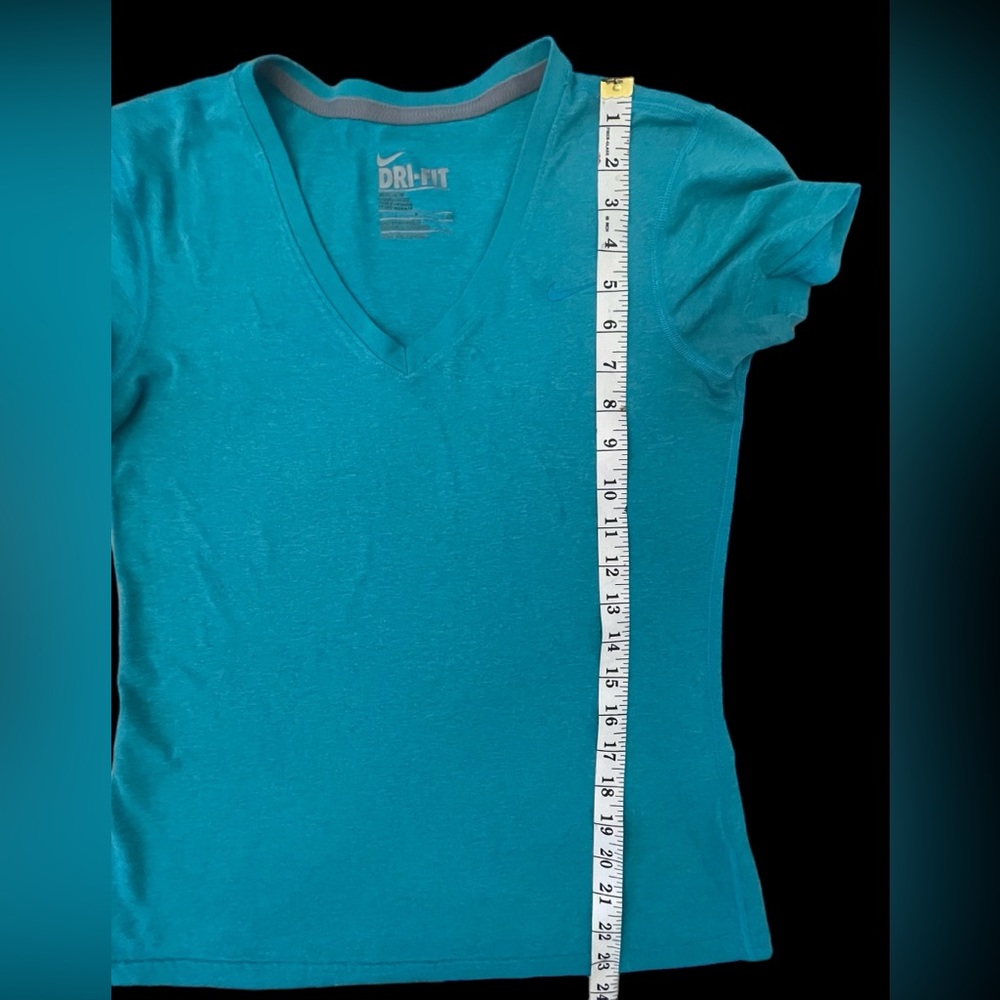 Nike Dri-Fit Shirt - Picture 6 of 8